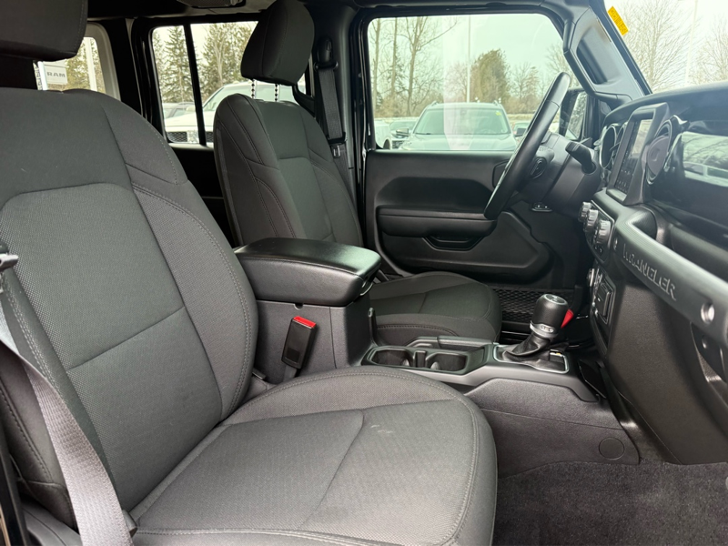 2023 Jeep Wrangler 4-Door - Gallery image 22