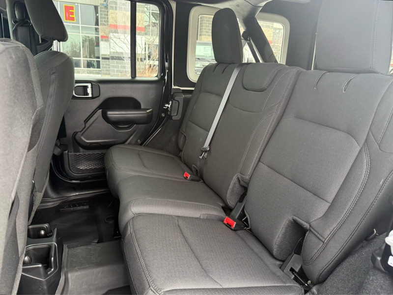 2023 Jeep Wrangler 4-Door - Gallery image 23