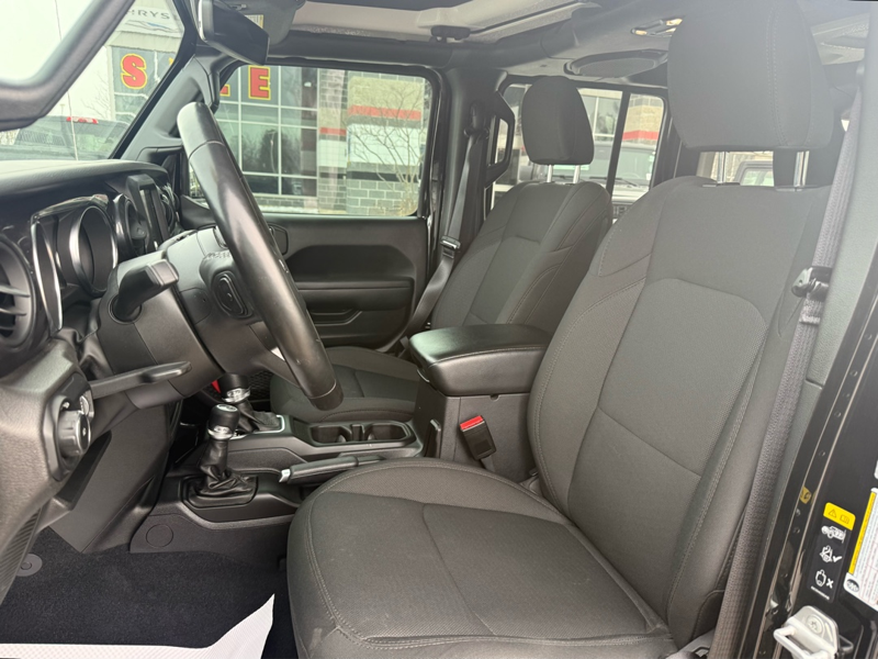 2023 Jeep Wrangler 4-Door - Gallery image 11