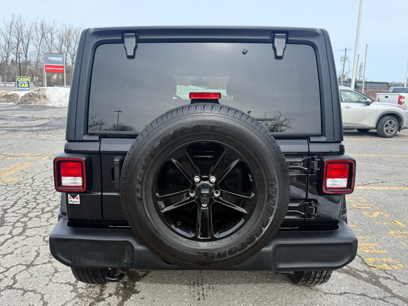 2023 Jeep Wrangler 4-Door - Gallery image 5