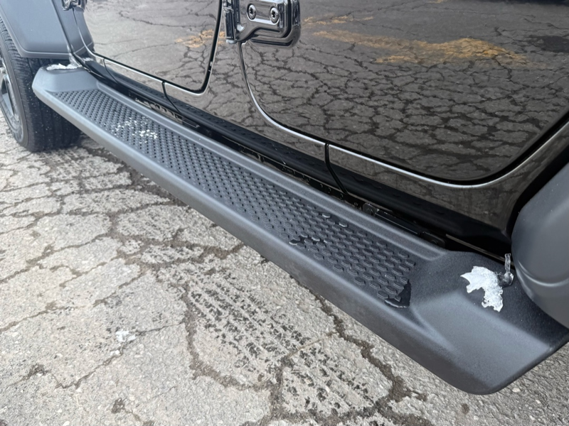 2023 Jeep Wrangler 4-Door - Gallery image 9