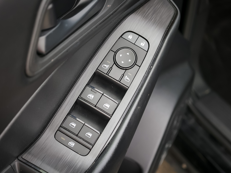 2025 Nissan Rogue - Gallery image 14