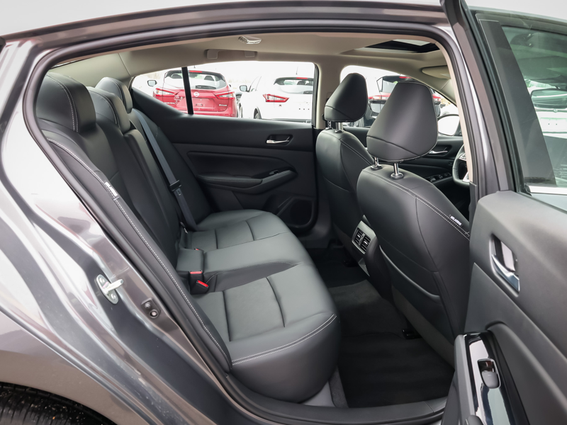 2025 Nissan Altima - Gallery image 11