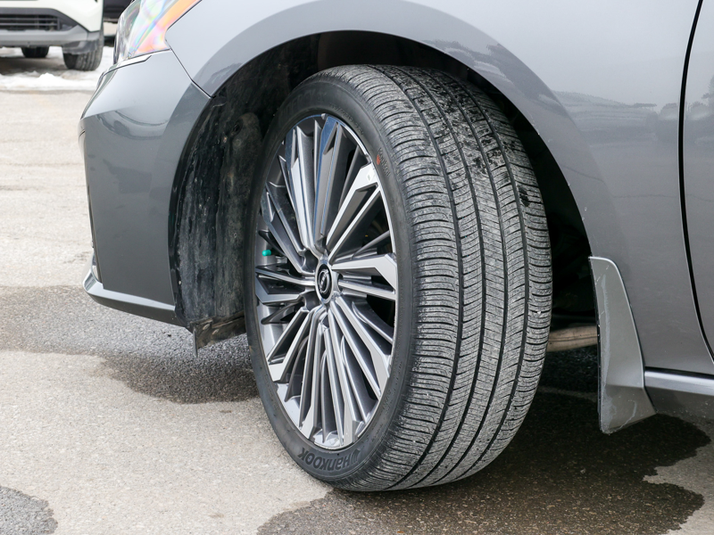 2025 Nissan Altima - Gallery image 6