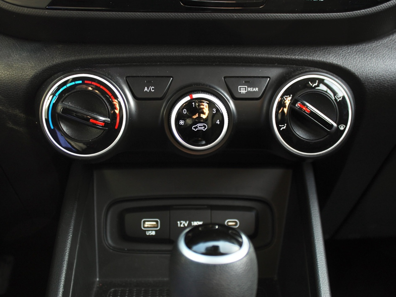 2024 Hyundai Venue - Gallery image 16