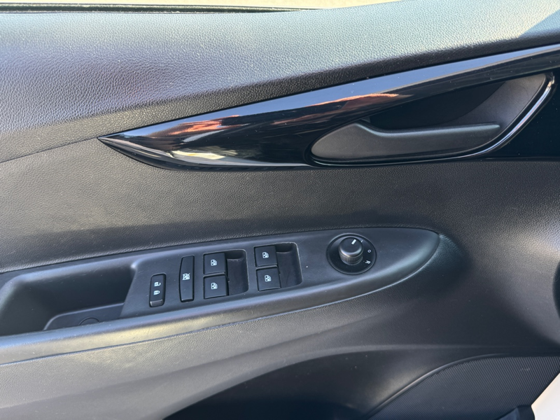 2022 Chevrolet Spark - Gallery image 14