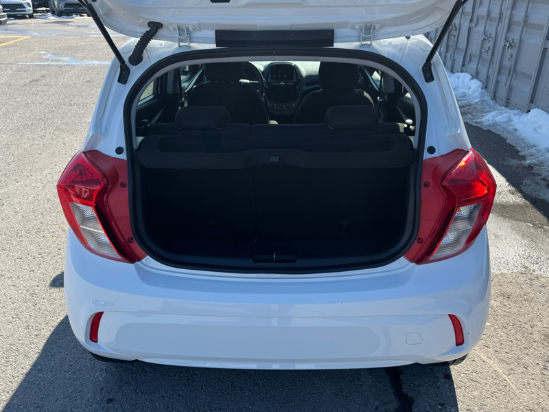2022 Chevrolet Spark - Gallery image 17