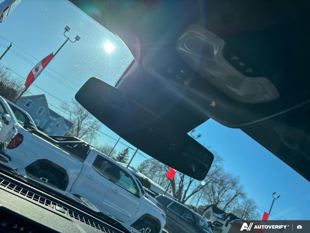 2024 Chevrolet Colorado - Gallery image 20