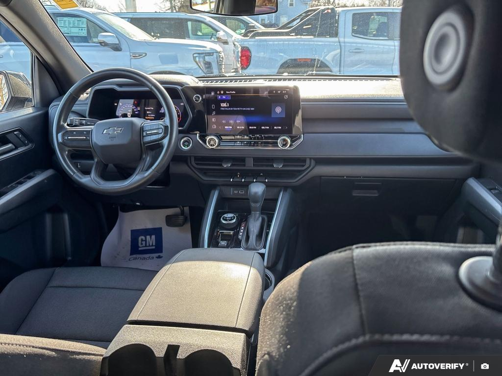 2024 Chevrolet Colorado - Gallery image 23