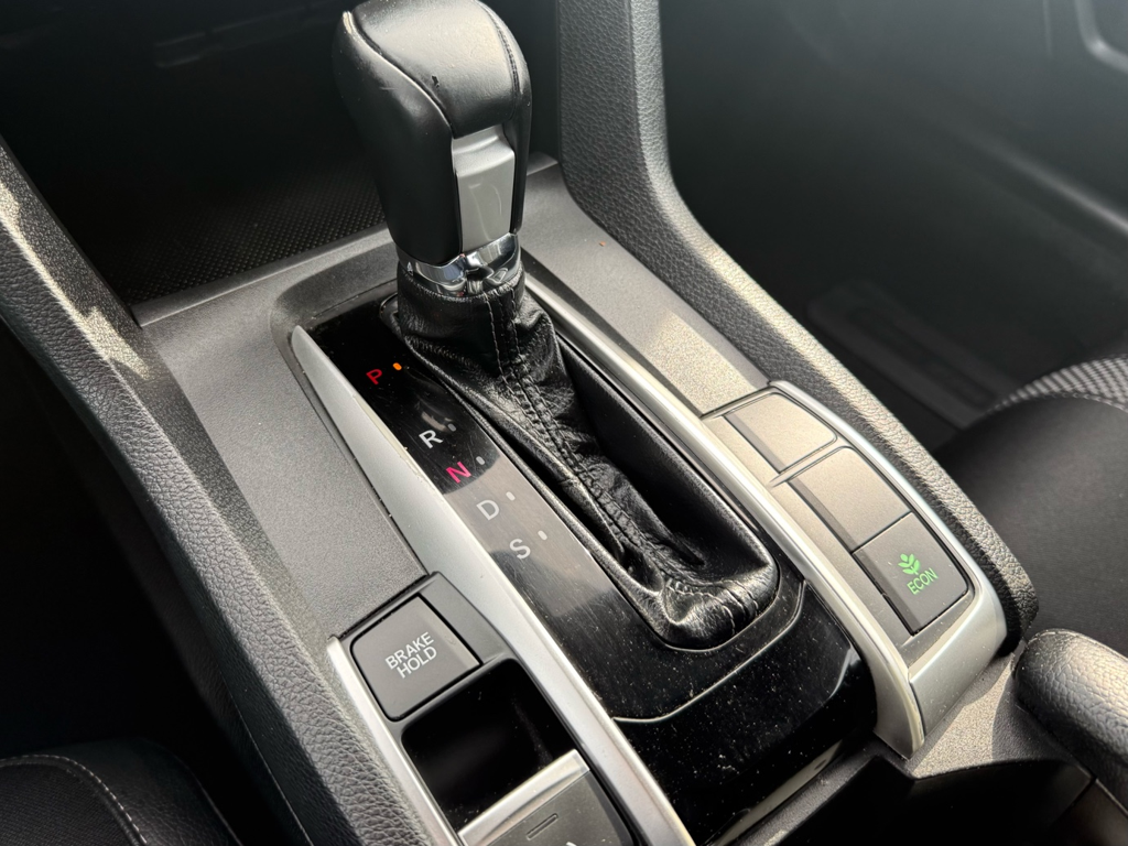 2019 Honda Civic Coupe - Gallery image 21