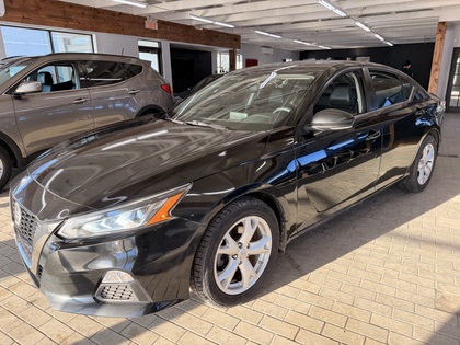 2021 Nissan Altima 2.5 SR AWD