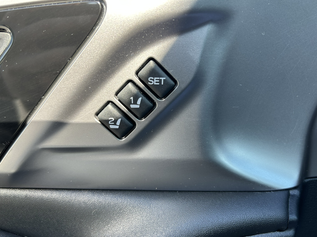 2022 Subaru Legacy - Gallery image 1