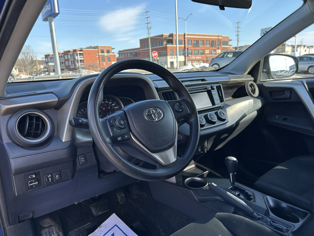 2014 Toyota RAV4 - Gallery image 10