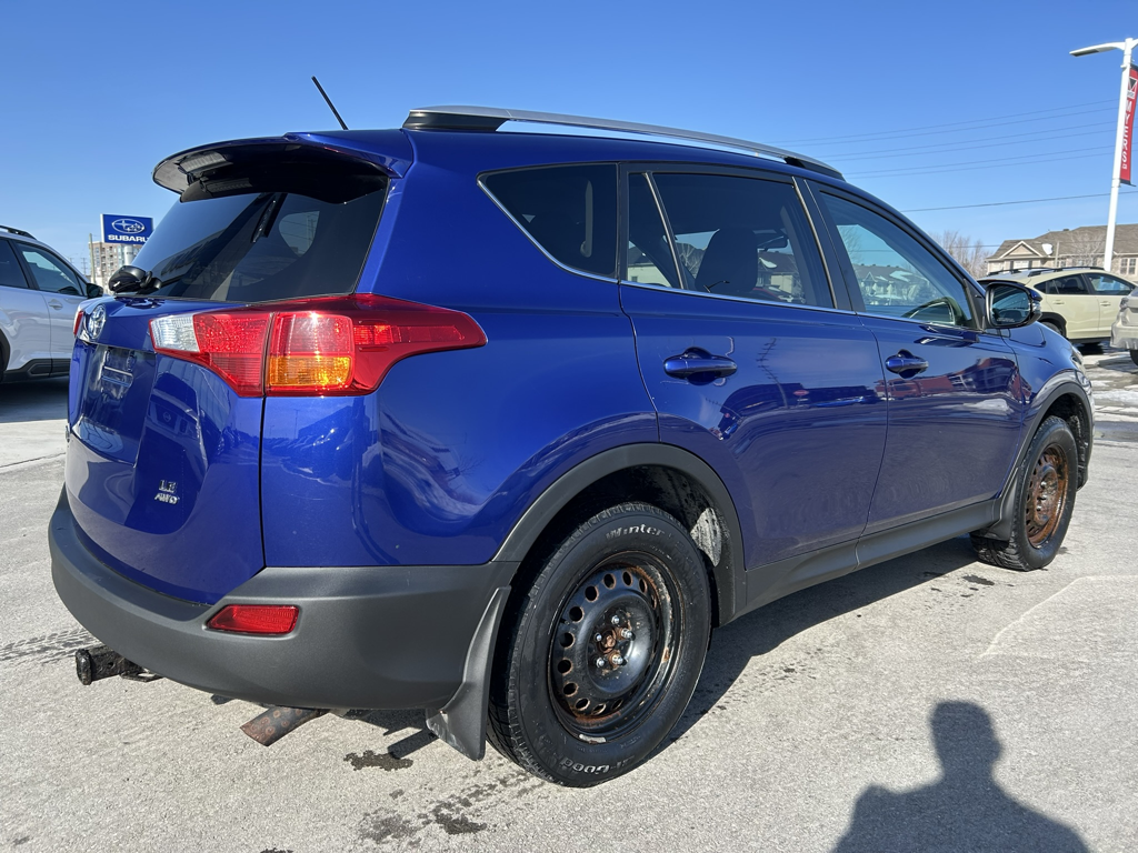 2014 Toyota RAV4 - Gallery image 7