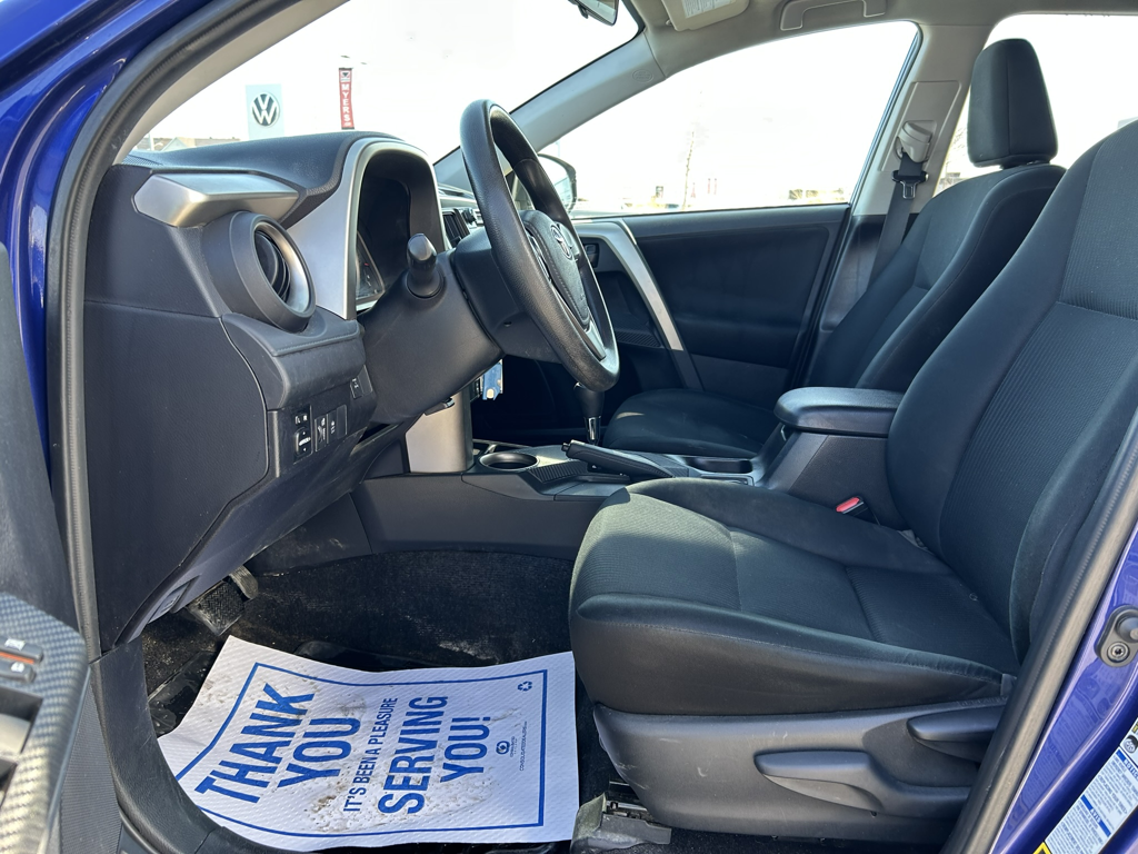 2014 Toyota RAV4 - Gallery image 9