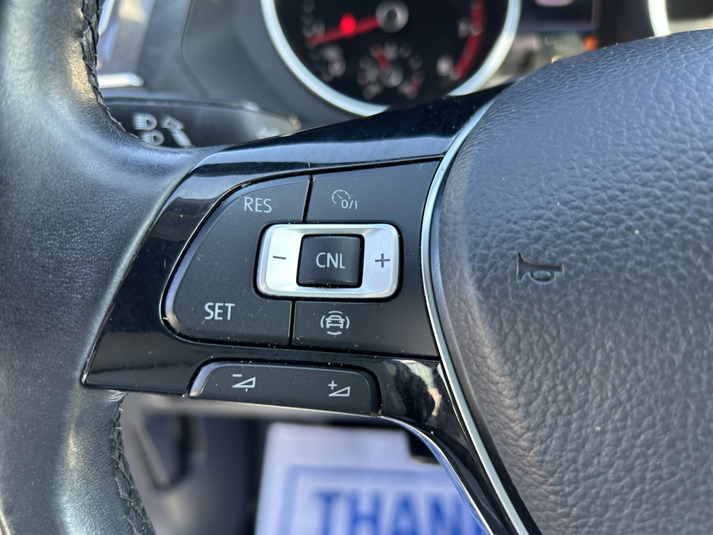 2019 Volkswagen Tiguan - Gallery image 16