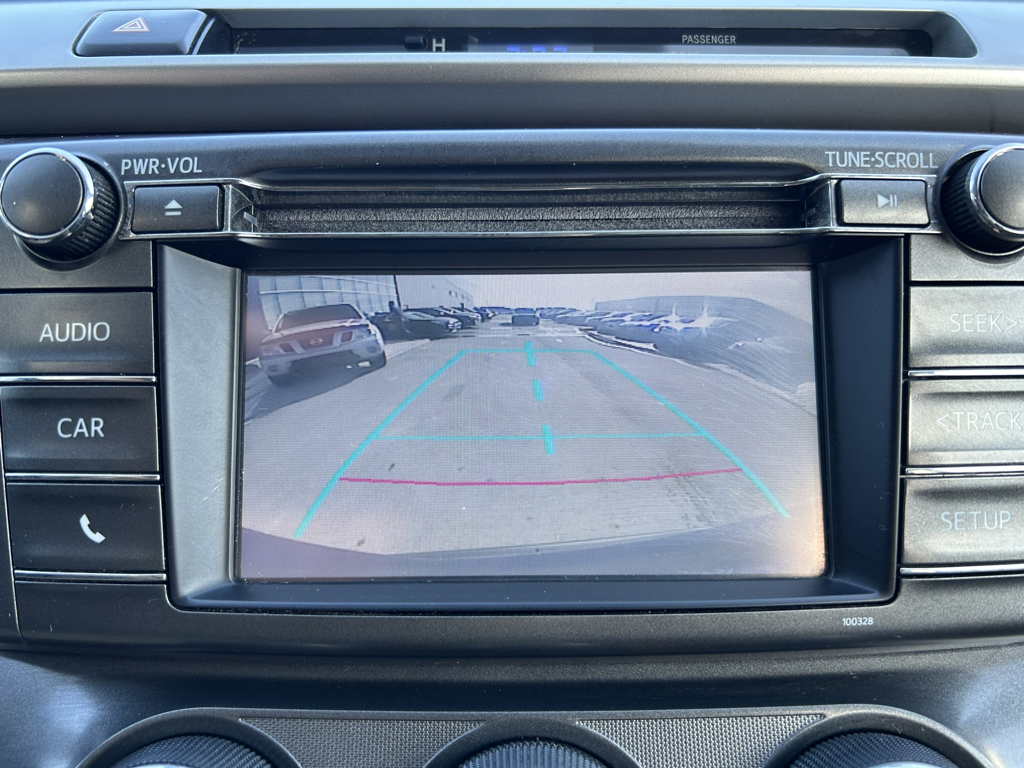 2014 Toyota RAV4 - Gallery image 15