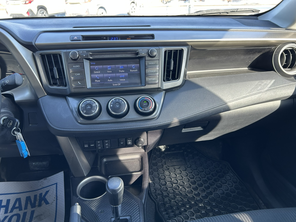 2014 Toyota RAV4 - Gallery image 13