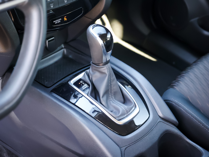 2017 Nissan Rogue - Gallery image 15