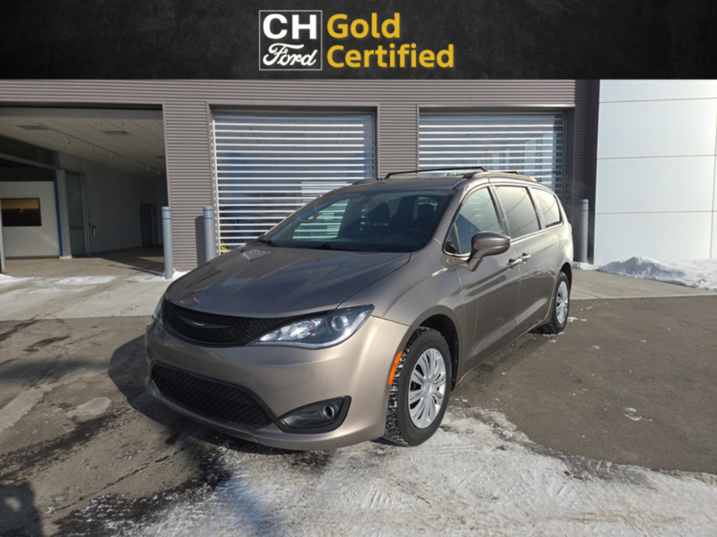 Voxcar CHRYSLER Pacifica VAN in , CALGARY