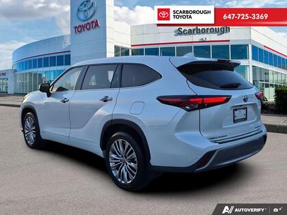 used 2024 Toyota Highlander car, priced at $54,995