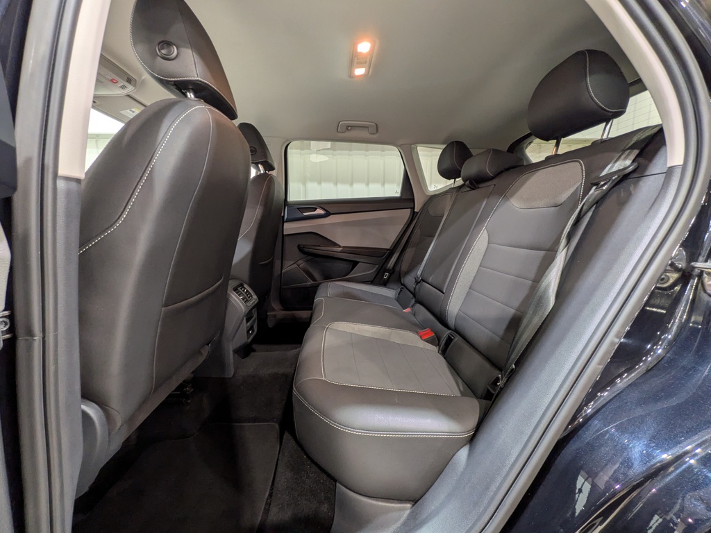 Volkswagen Taos 2024