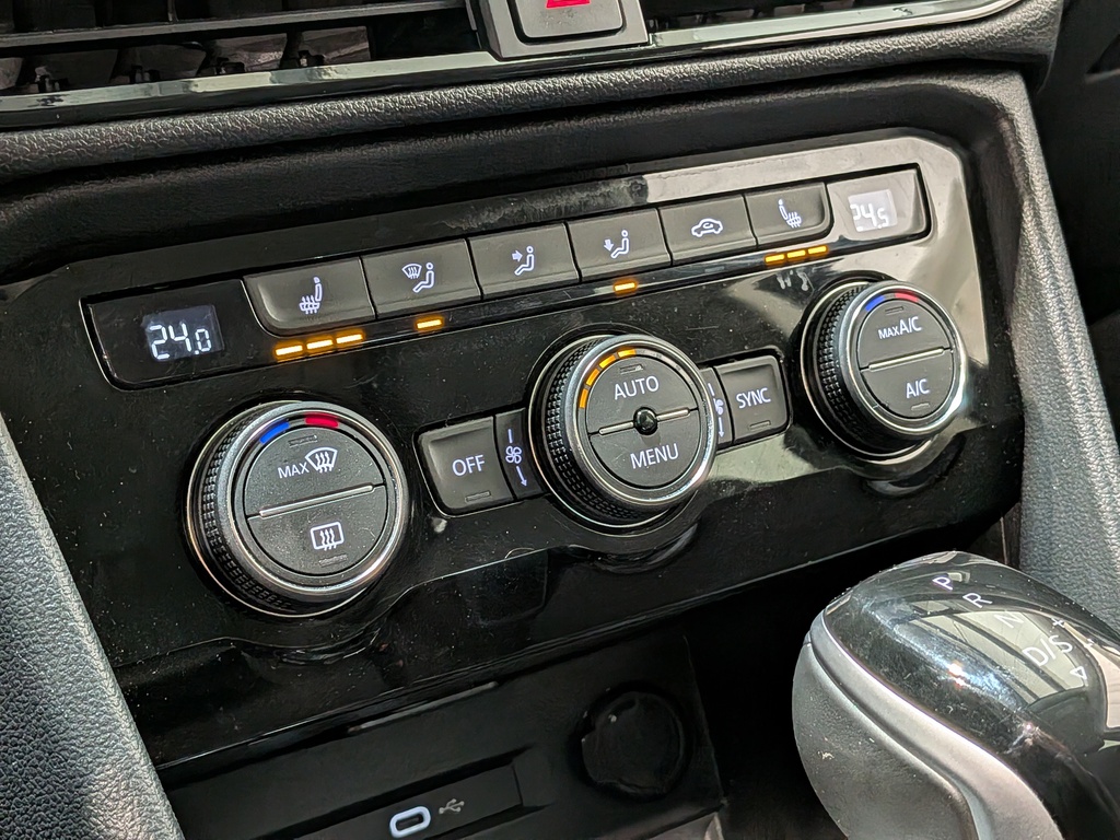 Volkswagen Taos 2024