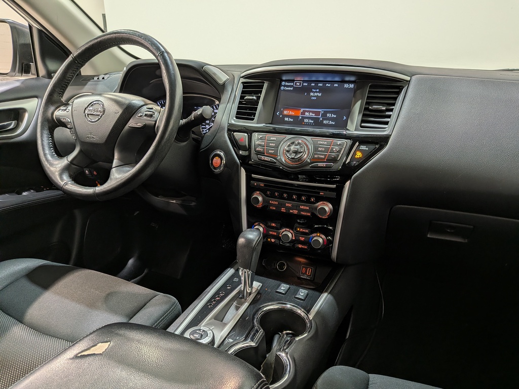 Nissan Pathfinder 2019