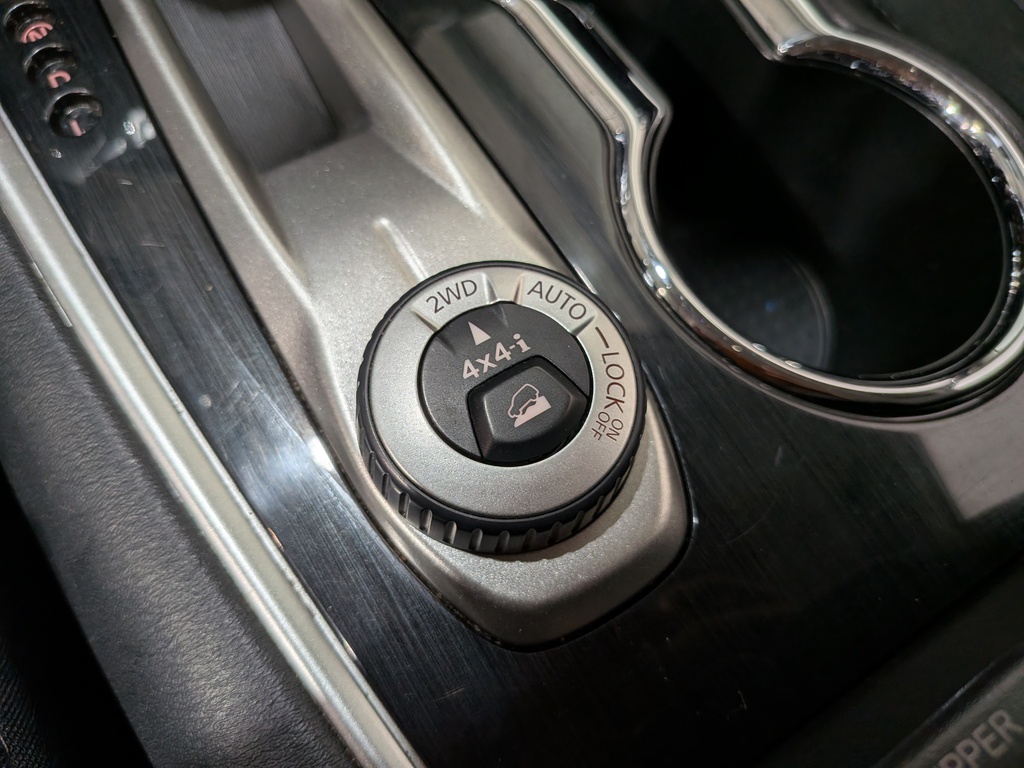 Nissan Pathfinder 2019