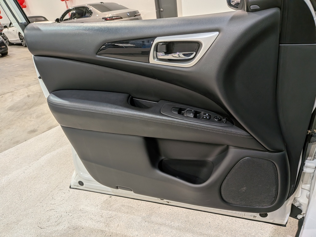 Nissan Pathfinder 2019