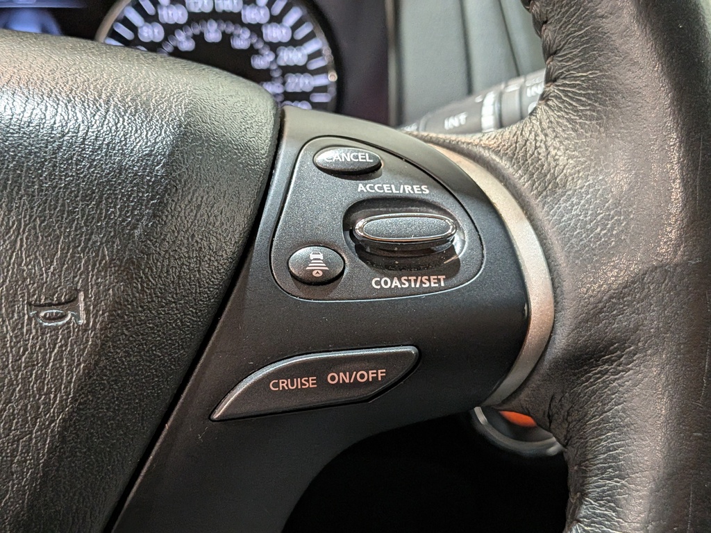 Nissan Pathfinder 2019