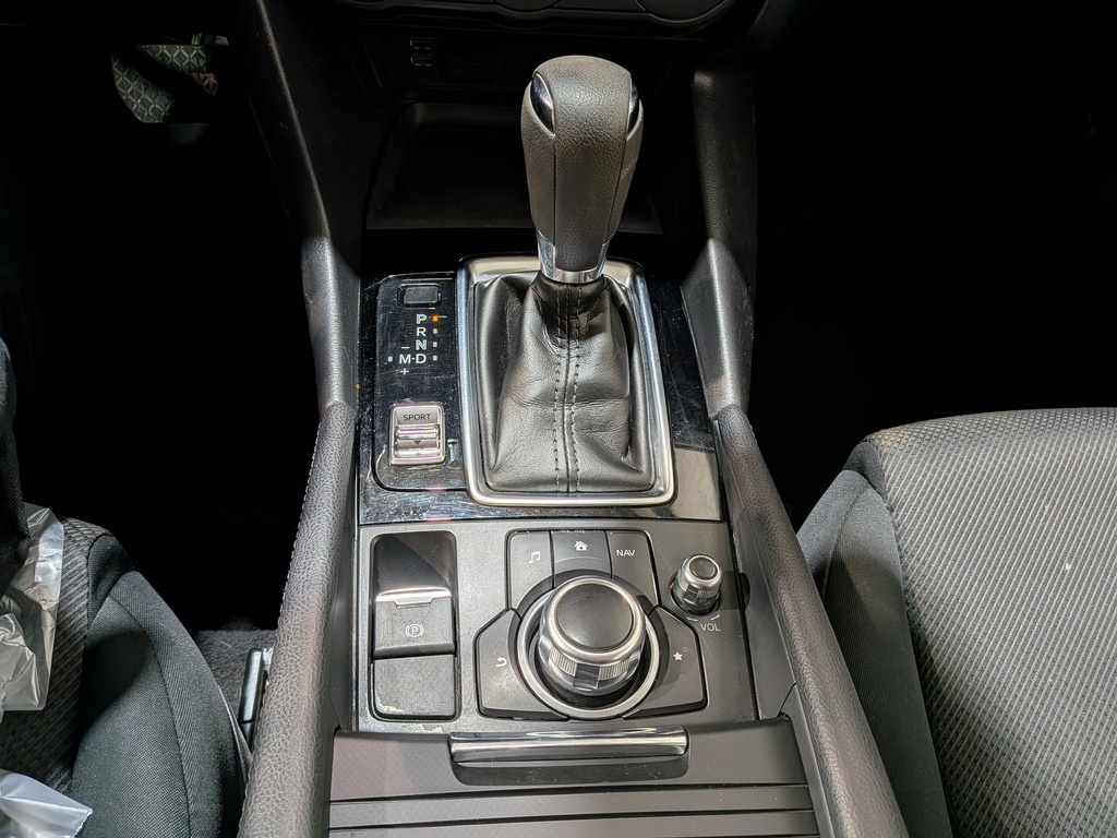 Mazda Mazda3 Sport 2018