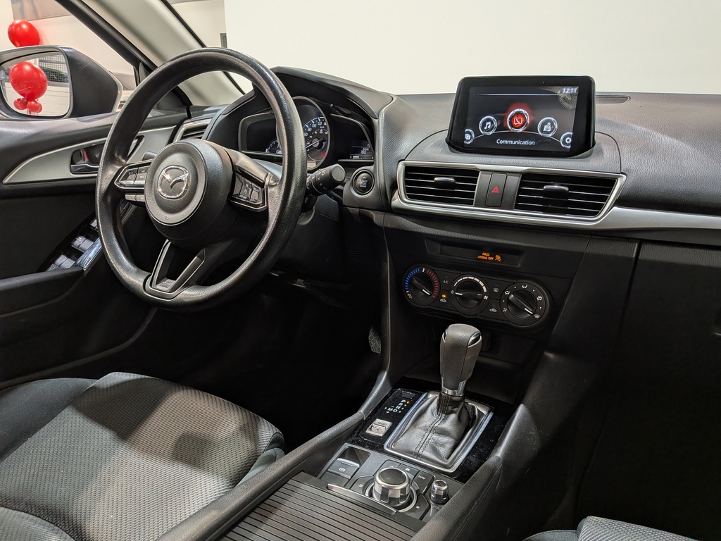 Mazda Mazda3 Sport 2018