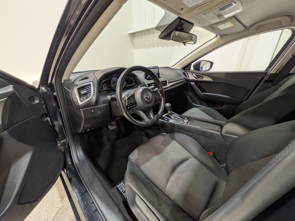 Mazda Mazda3 Sport 2018