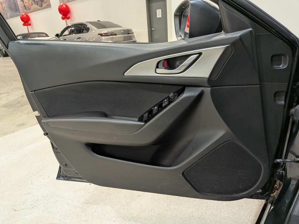 Mazda Mazda3 Sport 2018