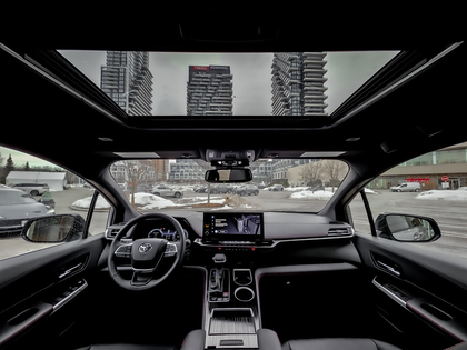 used 2025 Toyota Sienna car, priced at $65,495