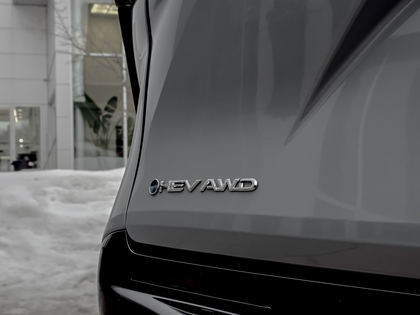 used 2025 Toyota Sienna car, priced at $65,495