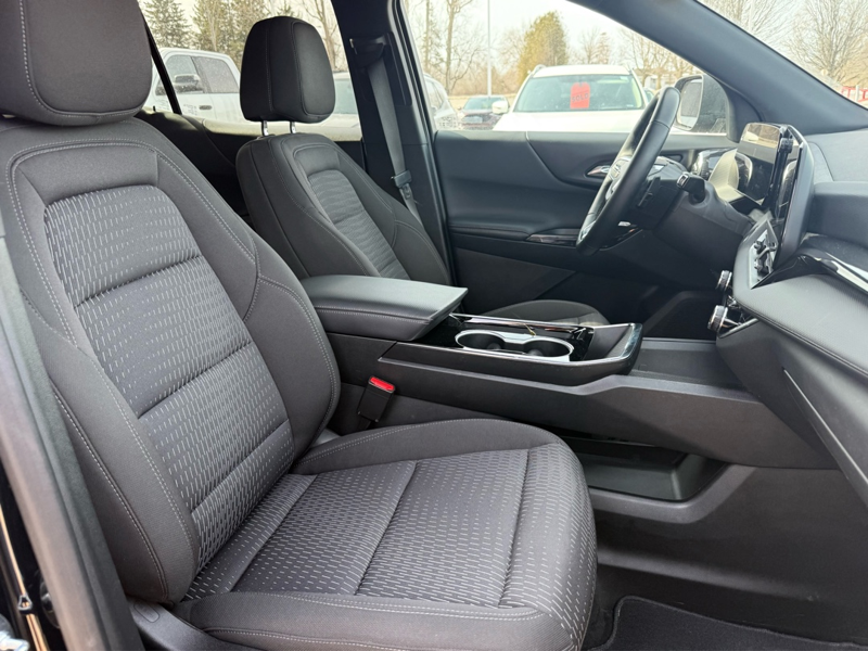 2025 Chevrolet Equinox - Gallery image 21