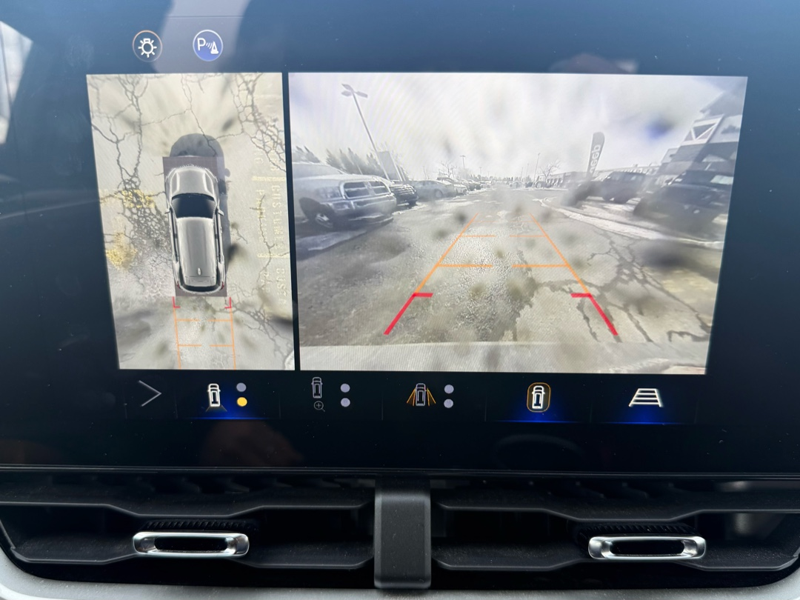 2025 Chevrolet Equinox - Gallery image 19