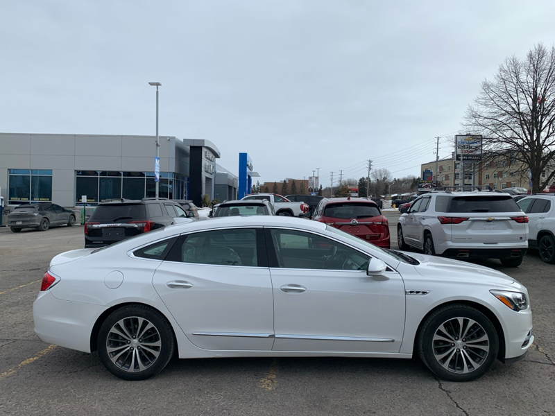 2017 Buick LaCrosse