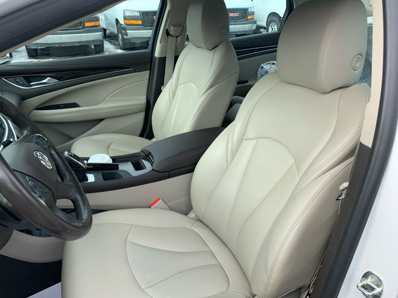 2017 Buick LaCrosse - Gallery image 12
