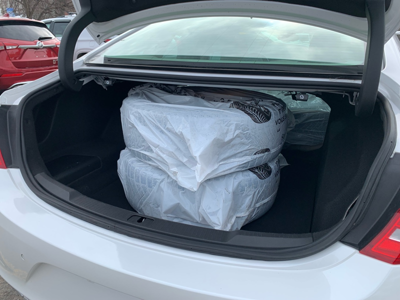 2017 Buick LaCrosse - Gallery image 10