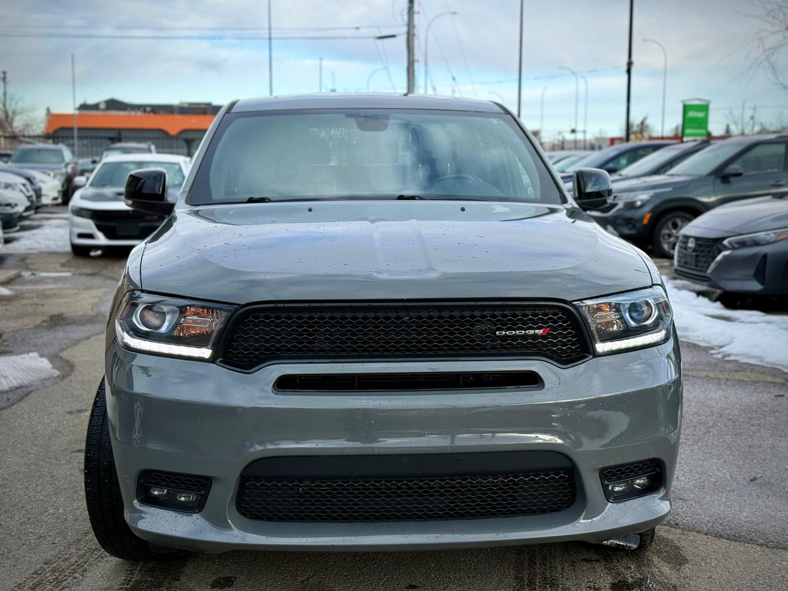 2019 Dodge Durango — view 2