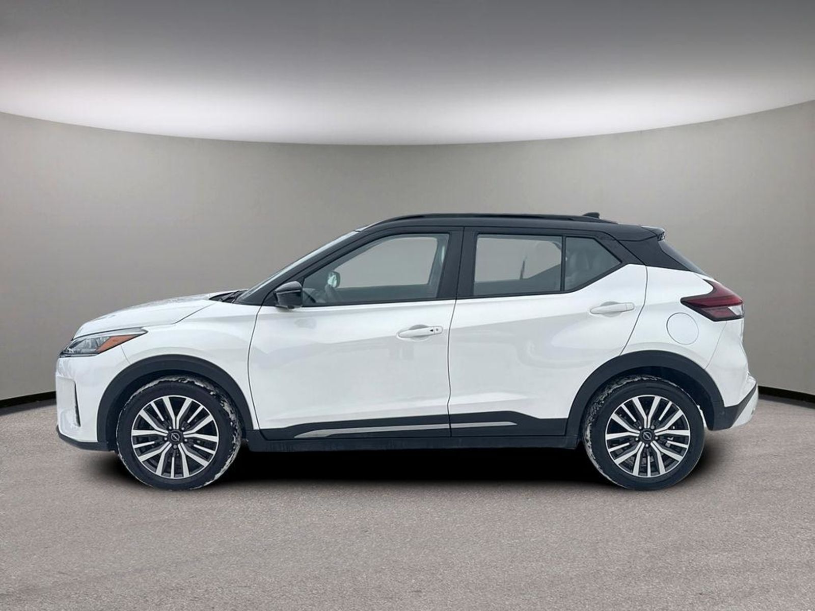 2023 Nissan Kicks