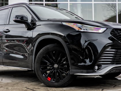 used 2023 Toyota Highlander car, priced at $47,495