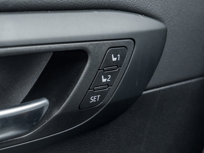 used 2023 Toyota Highlander car, priced at $46,995