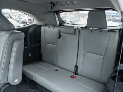 used 2023 Toyota Highlander car, priced at $46,995