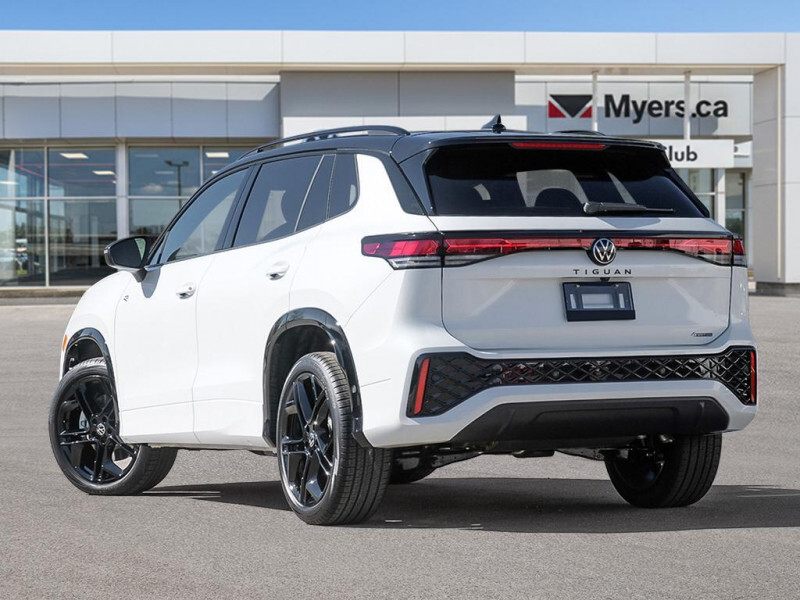 2026 Volkswagen Tiguan - Gallery image 3