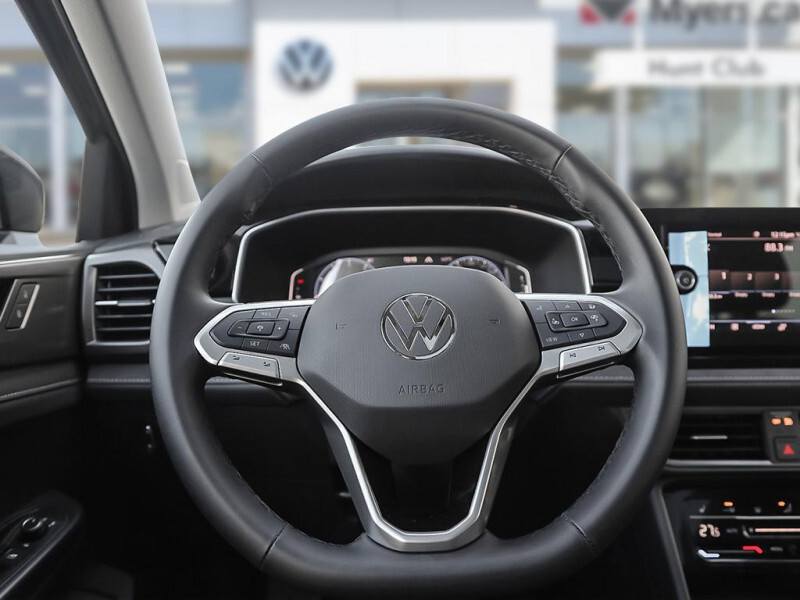 2026 Volkswagen Taos - Gallery image 10