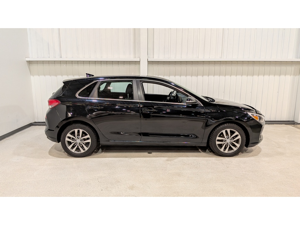 Hyundai Elantra GT 2018